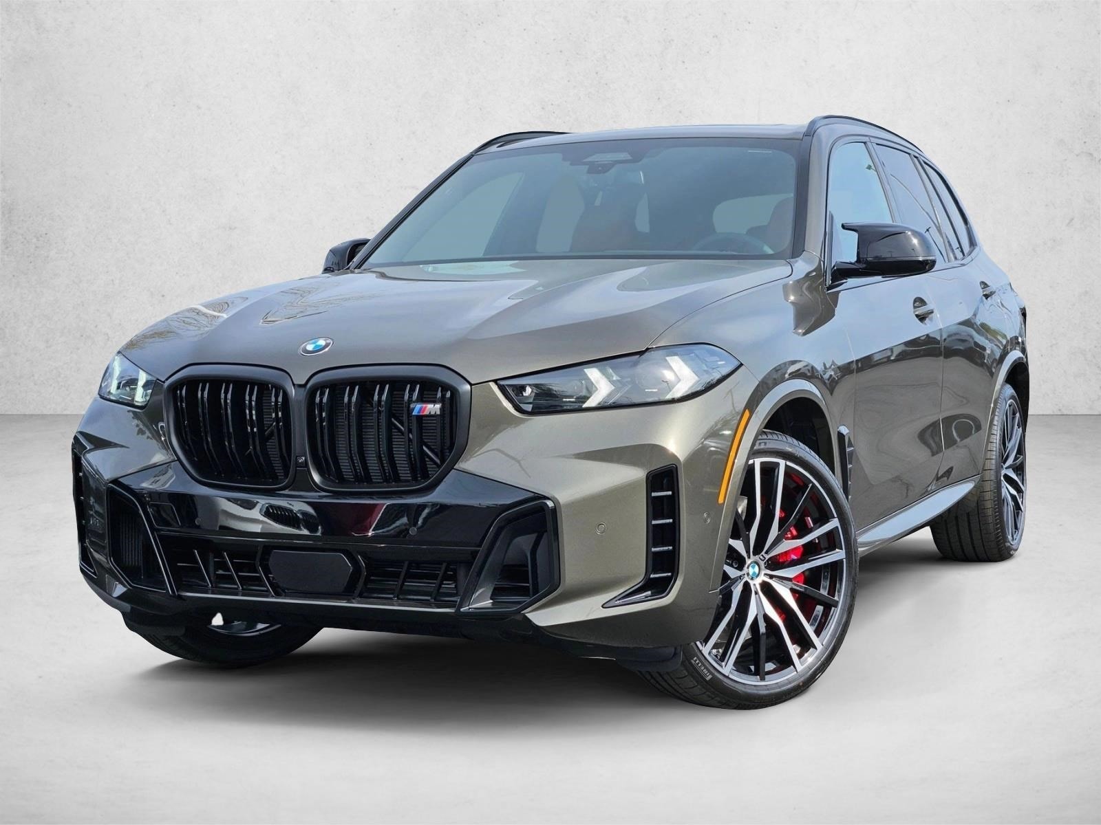 2026 BMW X5 M60i's photo