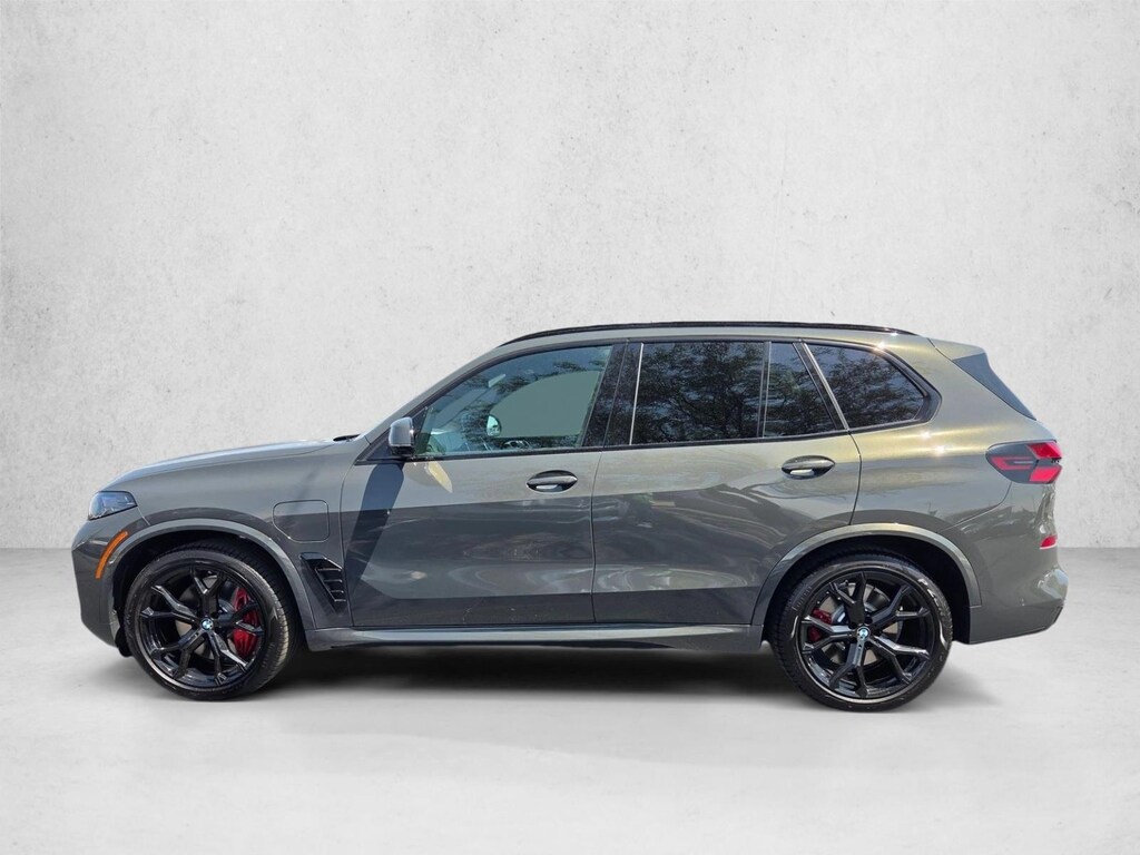 New 2026 BMW X5 PHEV xDrive50e SUV
