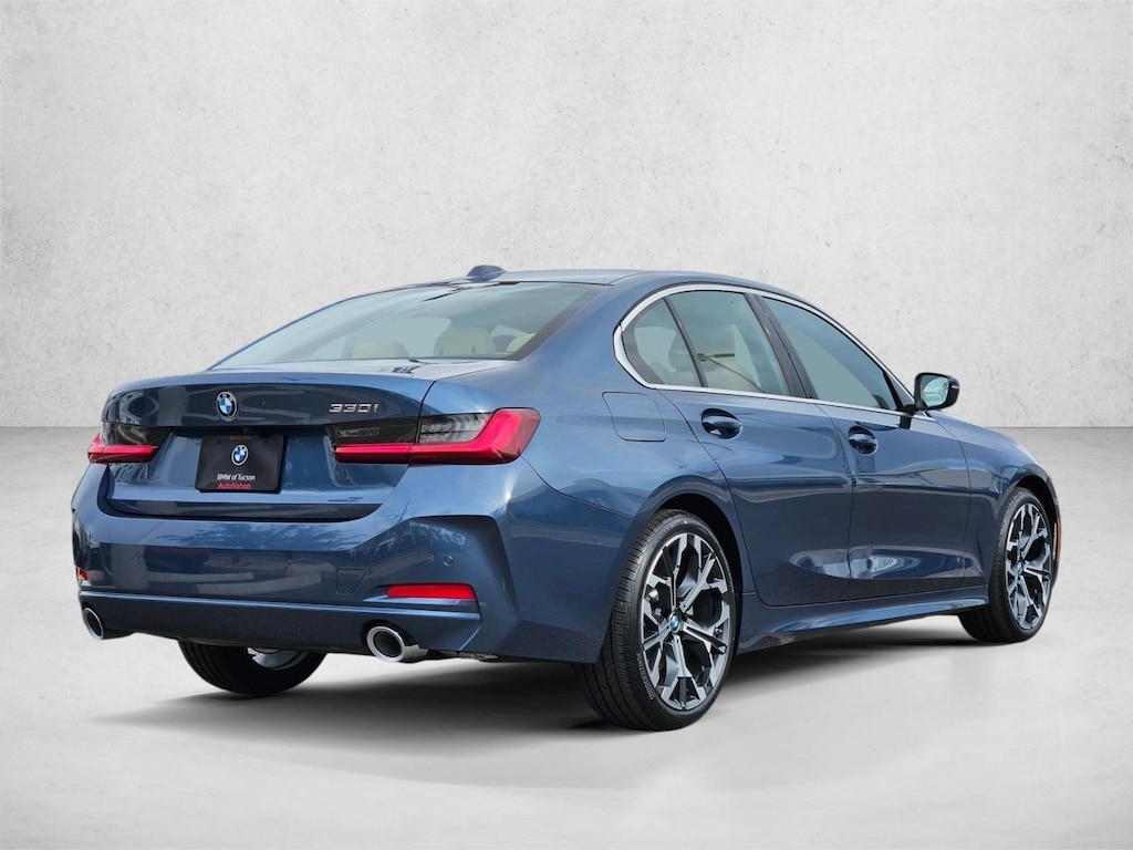 New 2026 BMW 330i Sedan