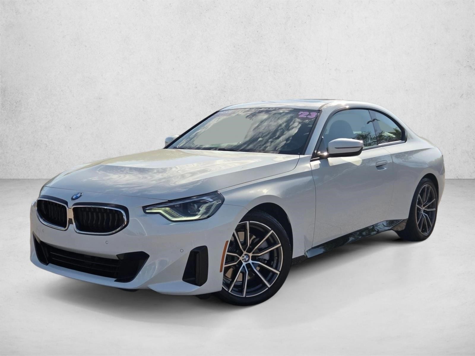 2023 BMW 230i