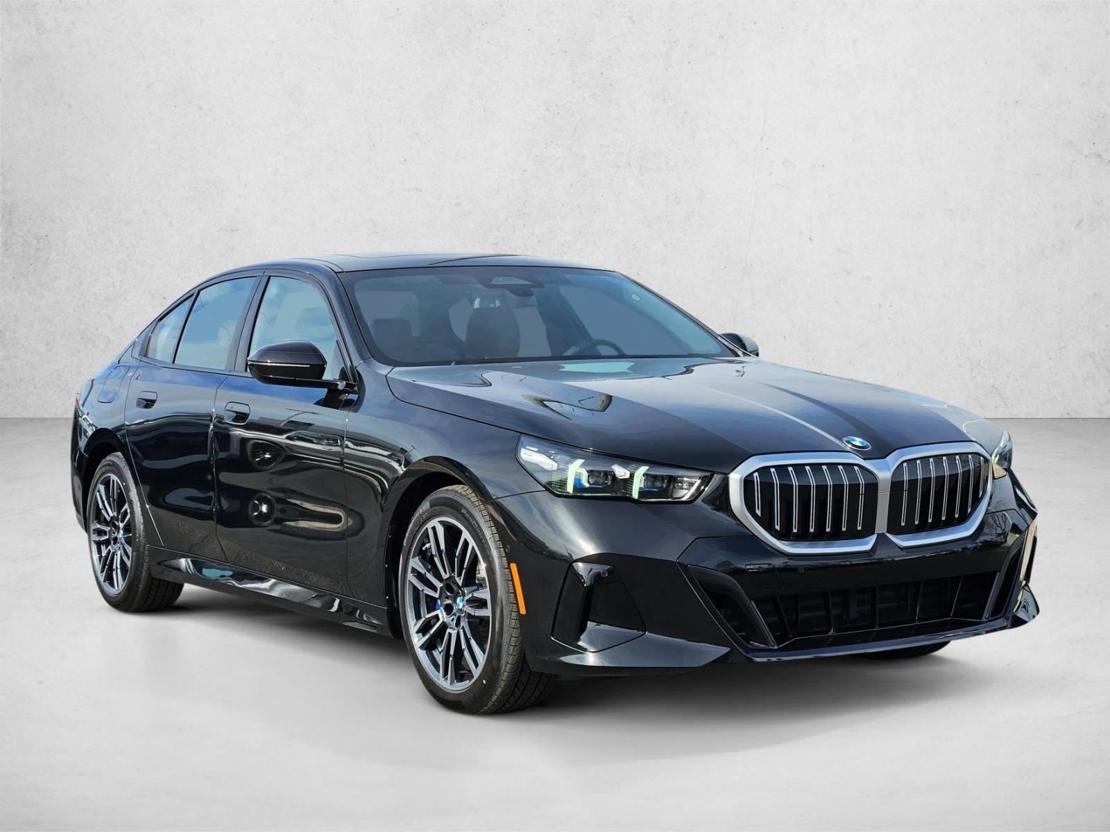 2026 BMW 5 Series 530i - Photo 7