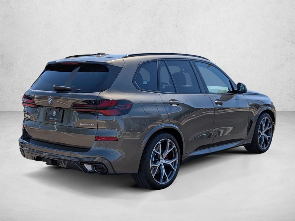 New 2026 BMW X5 PHEV xDrive50e SUV