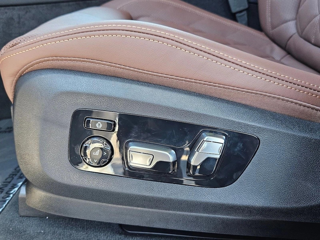 New 2026 BMW X5 sDrive40i SUV