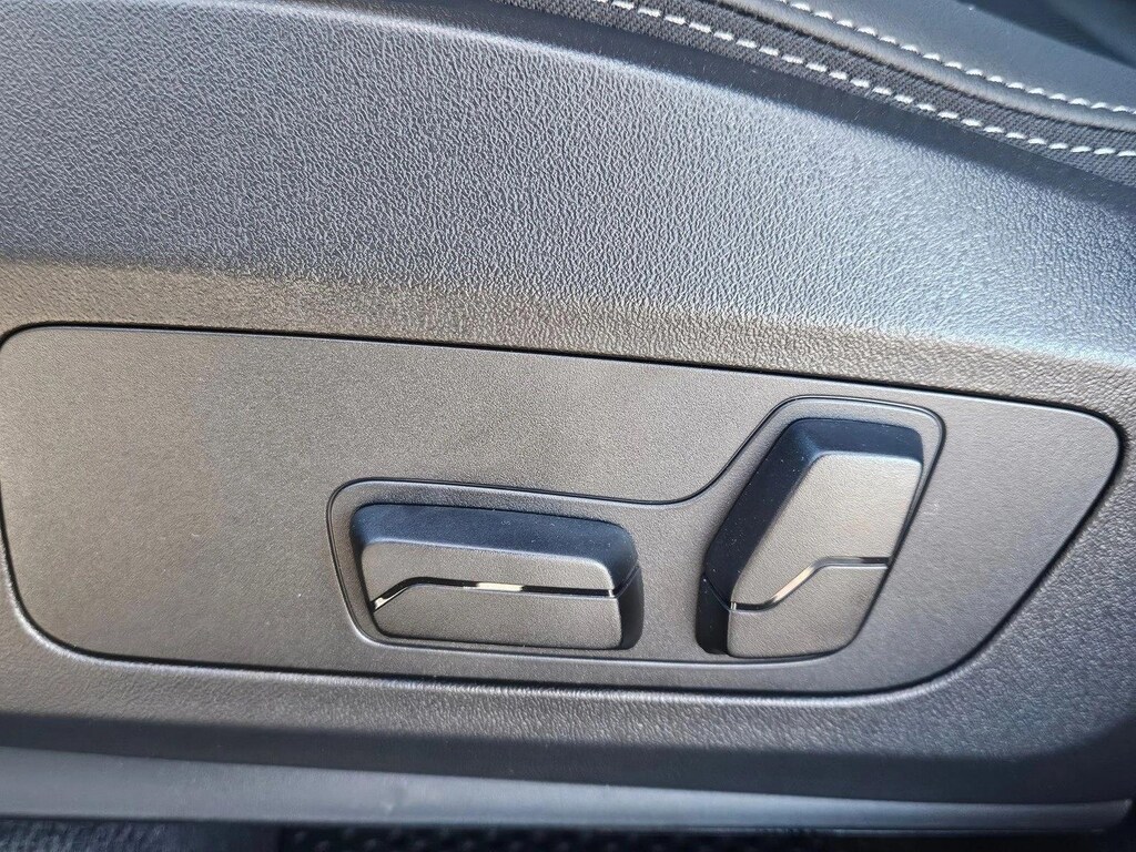 New 2026 BMW X1 xDrive28i SUV