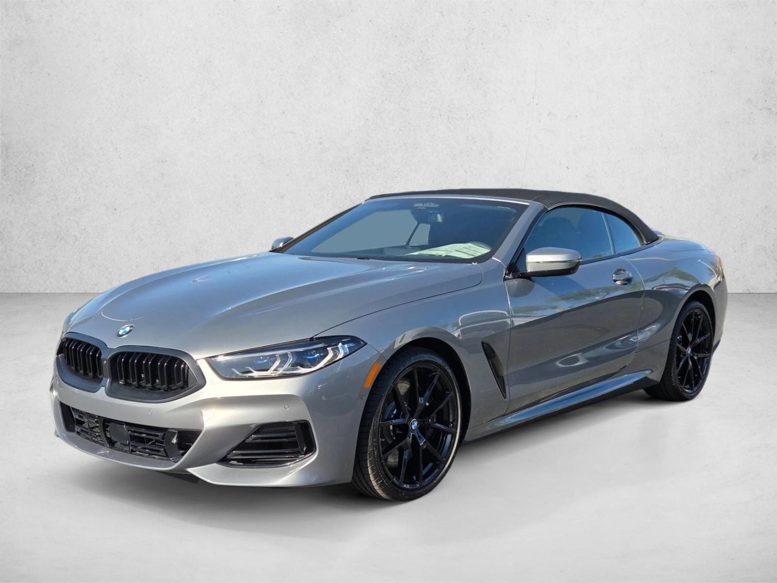 2026 BMW 8 Series 840i Convertible's photo
