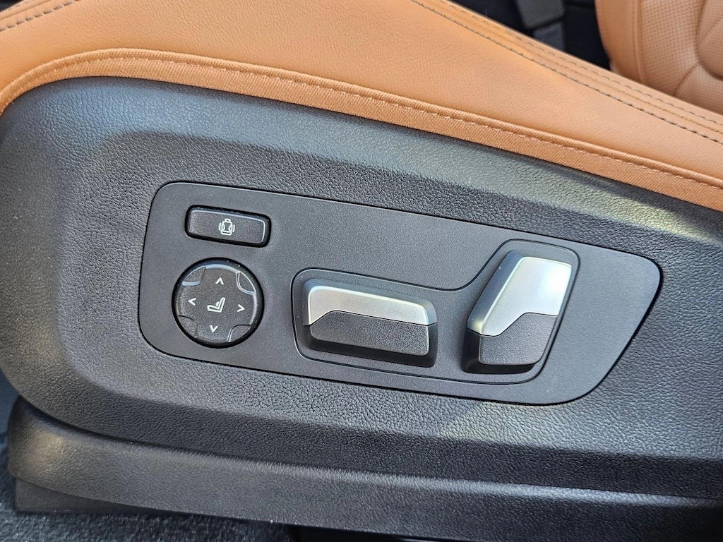 New 2026 BMW X5 PHEV xDrive50e SUV