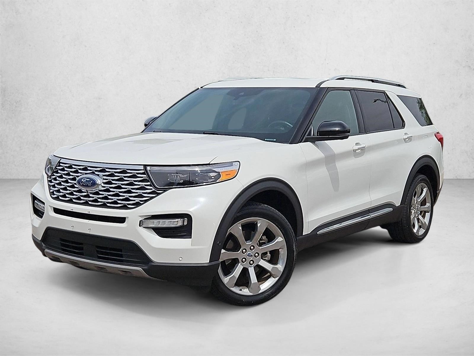 2020 Ford Explorer Platinum 4WD's photo