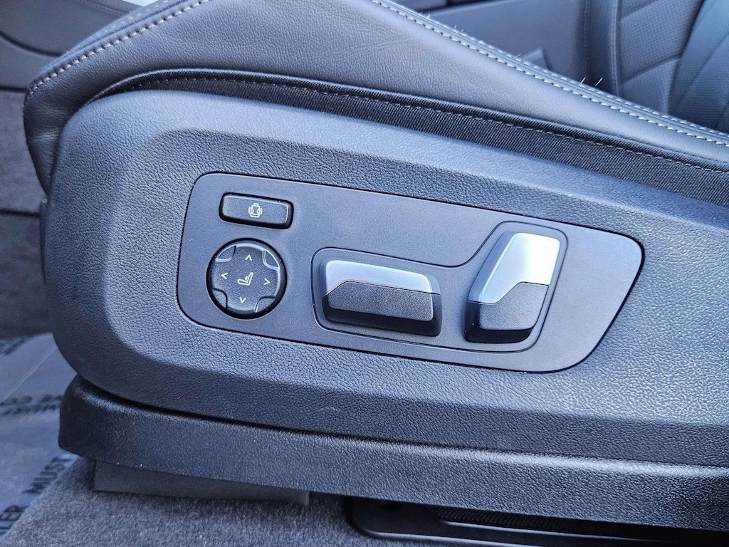 New 2026 BMW X5 xDrive40i SUV