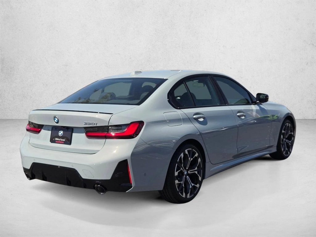 New 2026 BMW 330i Sedan