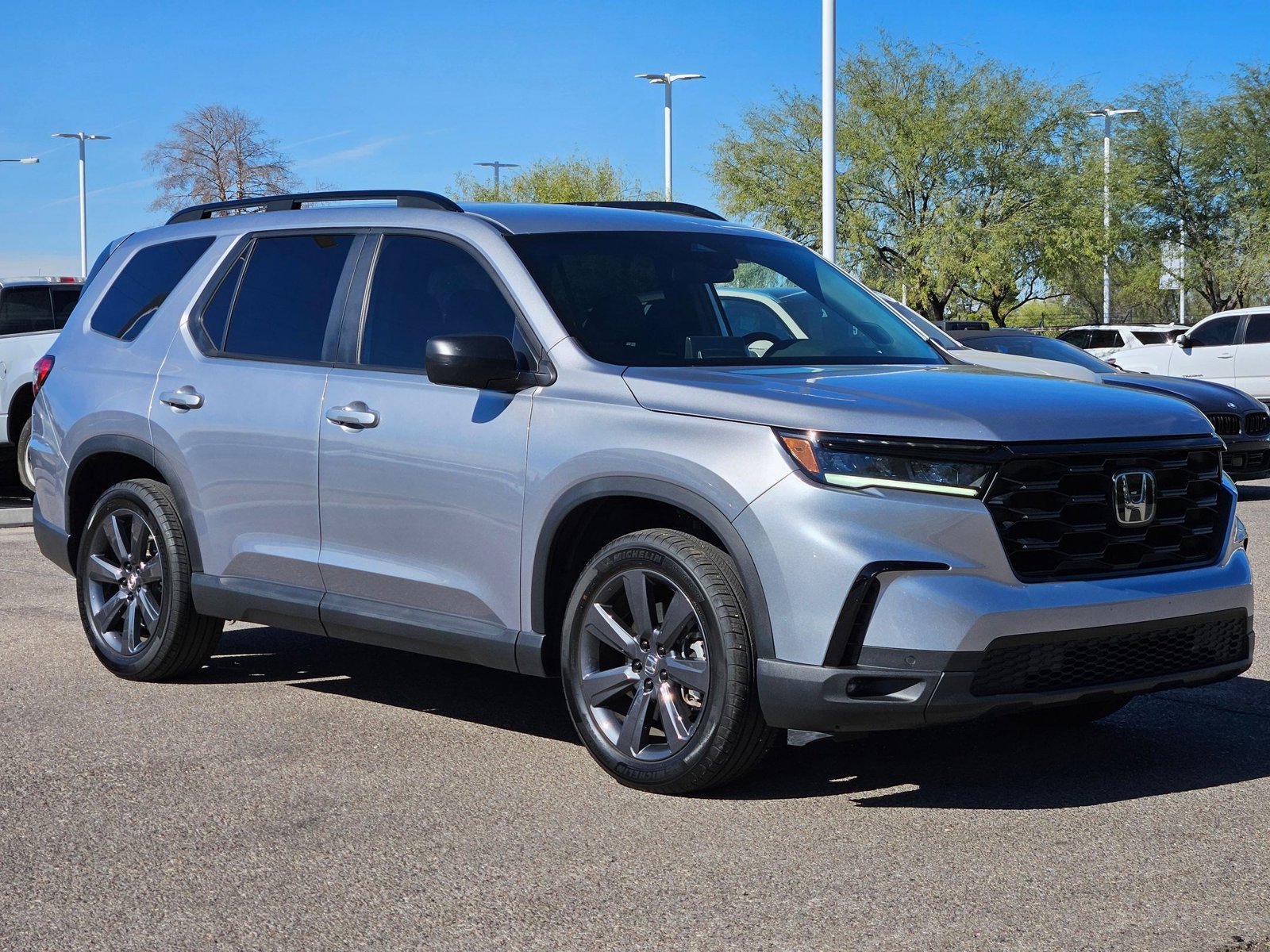 2023 Honda Pilot Sport photo 3