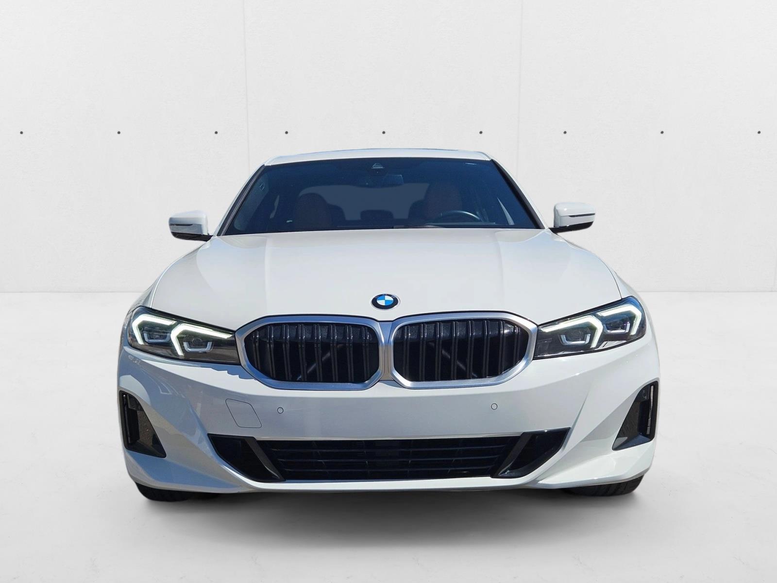 2023 Bmw 330i photo 2