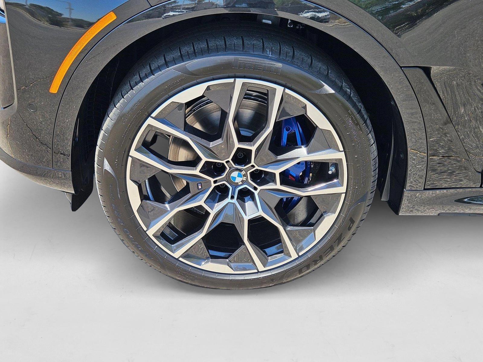 2026 BMW X7 M60i - Photo 10