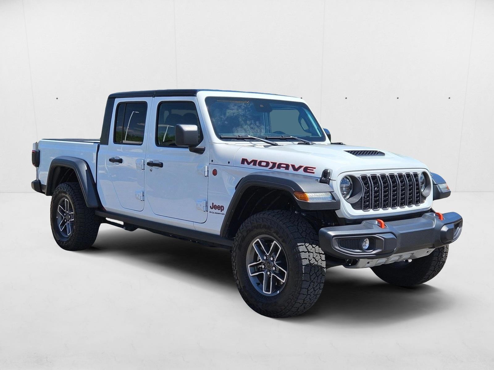 2025 Jeep Gladiator Mojave photo 3
