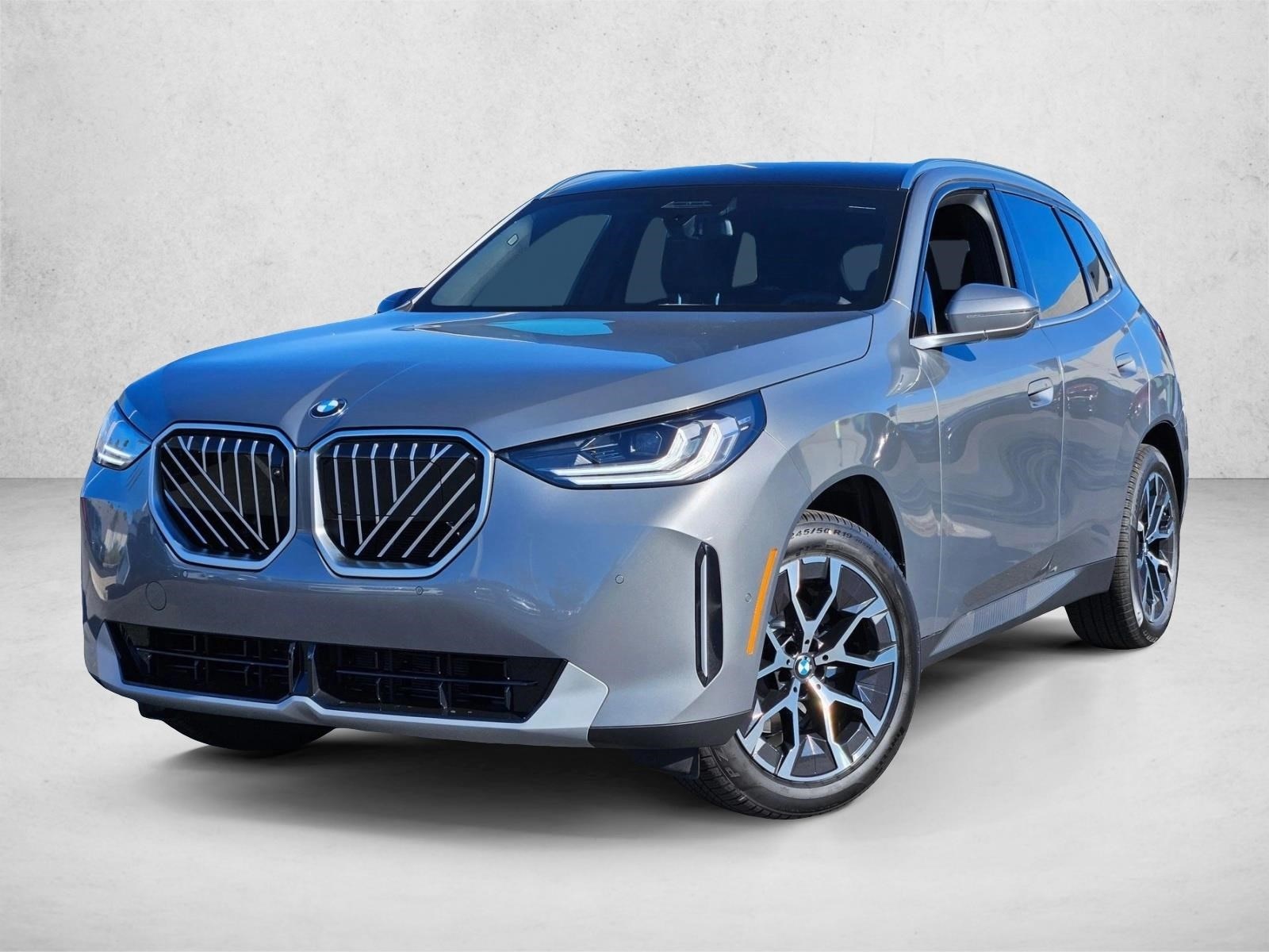 2026 BMW X3 30's photo