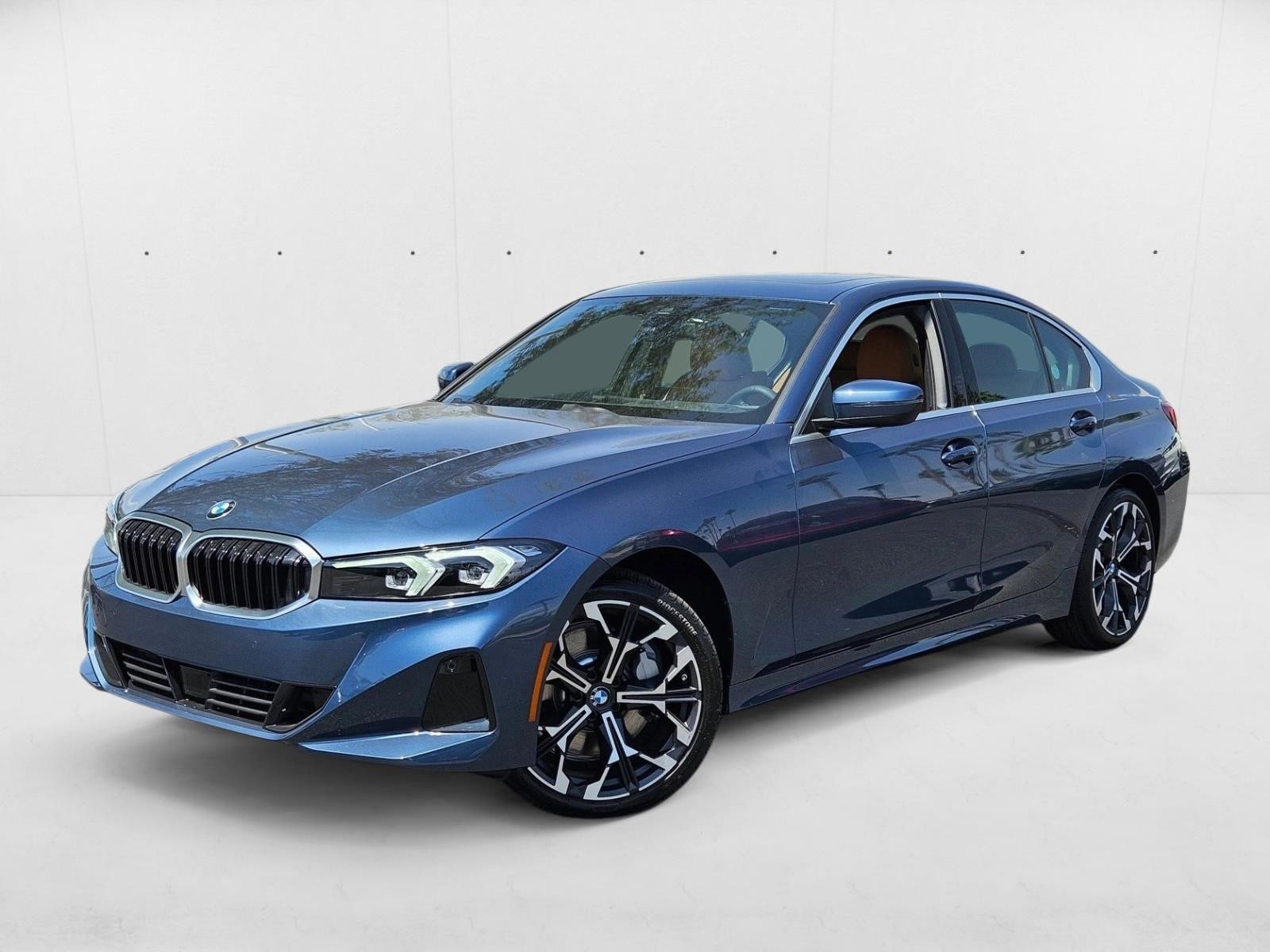 2025 BMW 330i