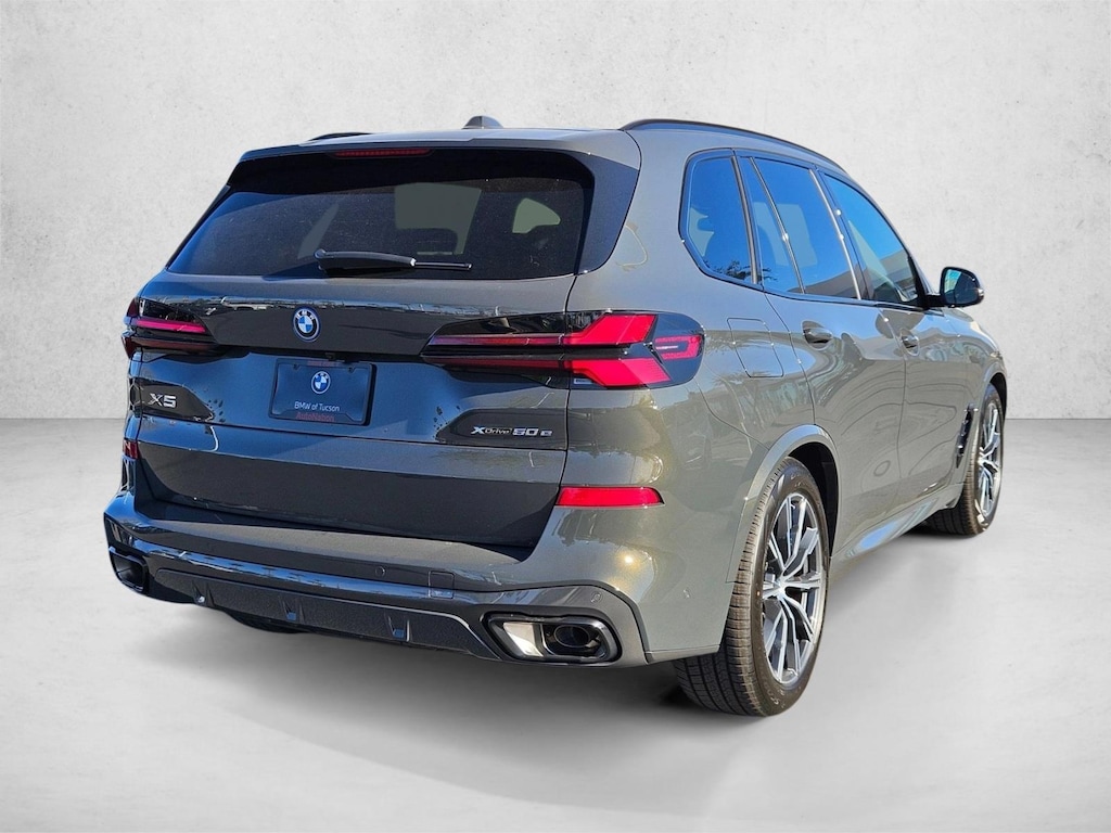 New 2026 BMW X5 PHEV xDrive50e SUV
