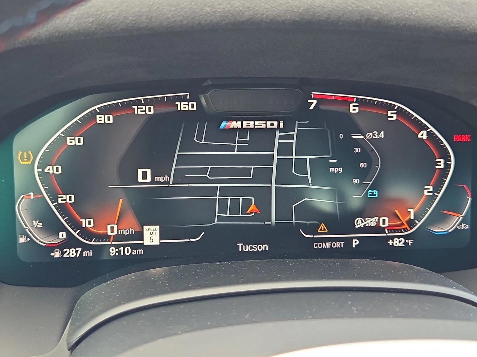 2026 BMW 8 Series M850i - Photo 11