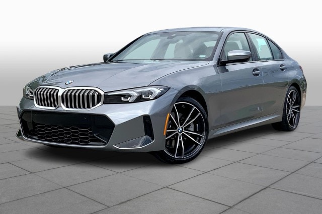 2023 BMW 3 Series 330i's photo