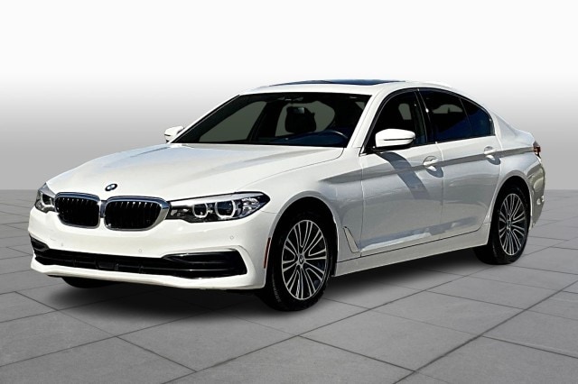 2020 BMW 5 Series 540i's photo