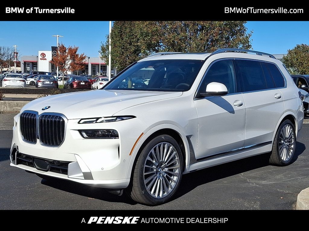 New 2026 BMW X7 xDrive40i SUV