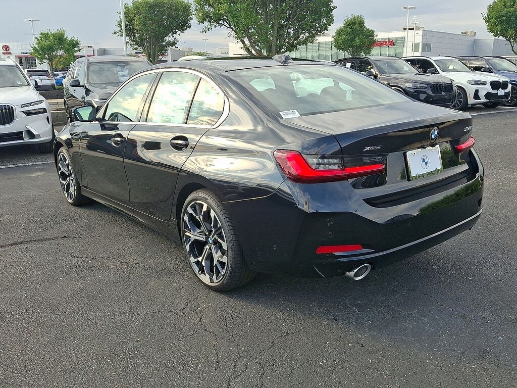 New 2026 BMW 330i xDrive Sedan