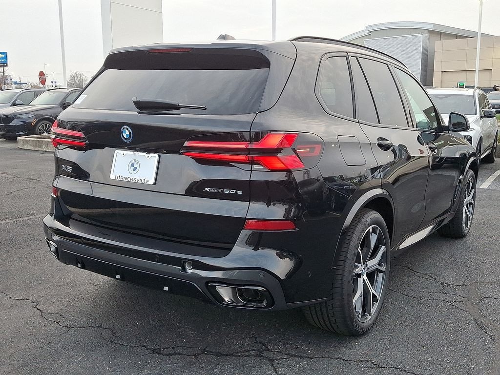 New 2026 BMW X5 PHEV xDrive50e SUV