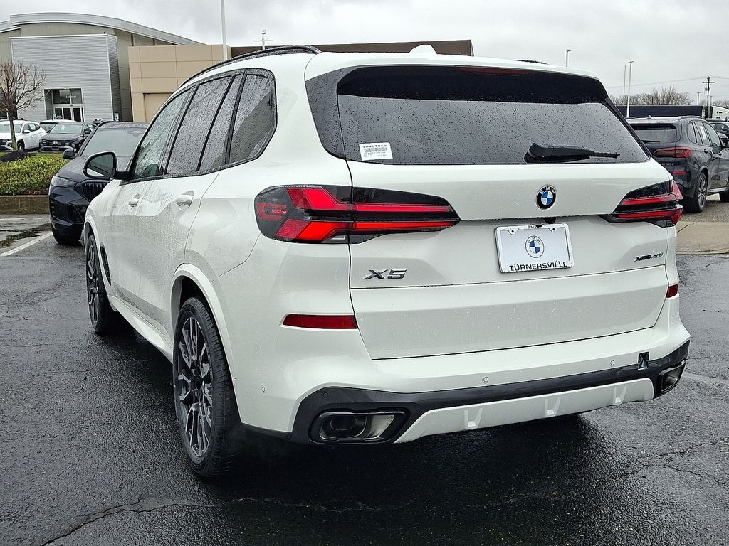 New 2026 BMW X5 xDrive40i SUV