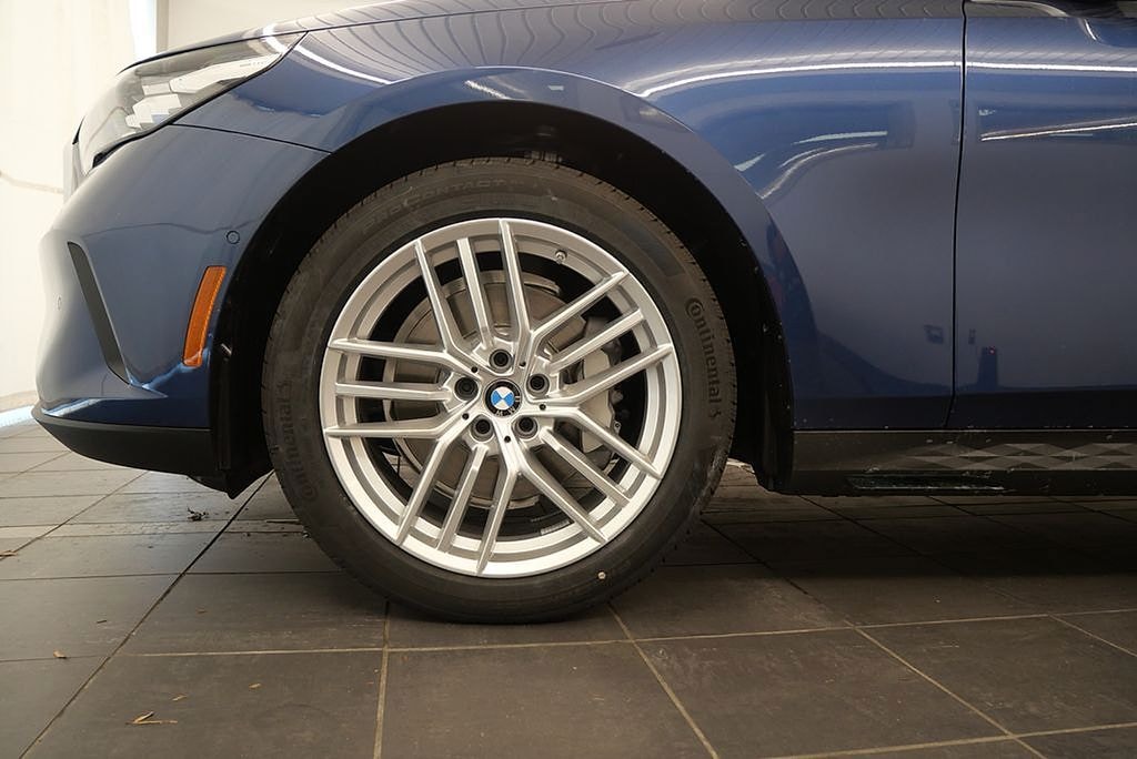 Certified 2025 BMW 530i xDrive Sedan