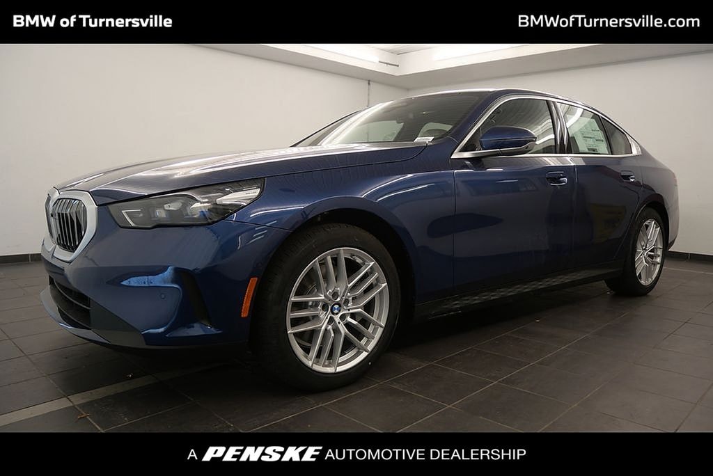 Certified 2025 BMW 530i xDrive Sedan