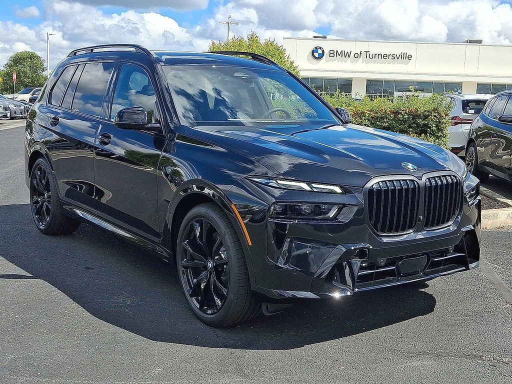 New 2026 BMW X7 xDrive40i SUV