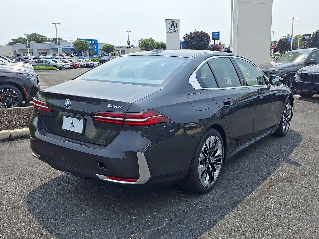 New 2027 BMW 530i xDrive Sedan