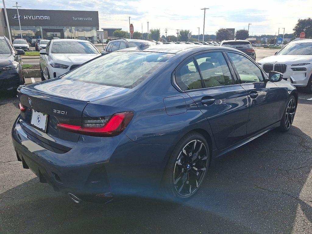 New 2026 BMW 330i xDrive Sedan