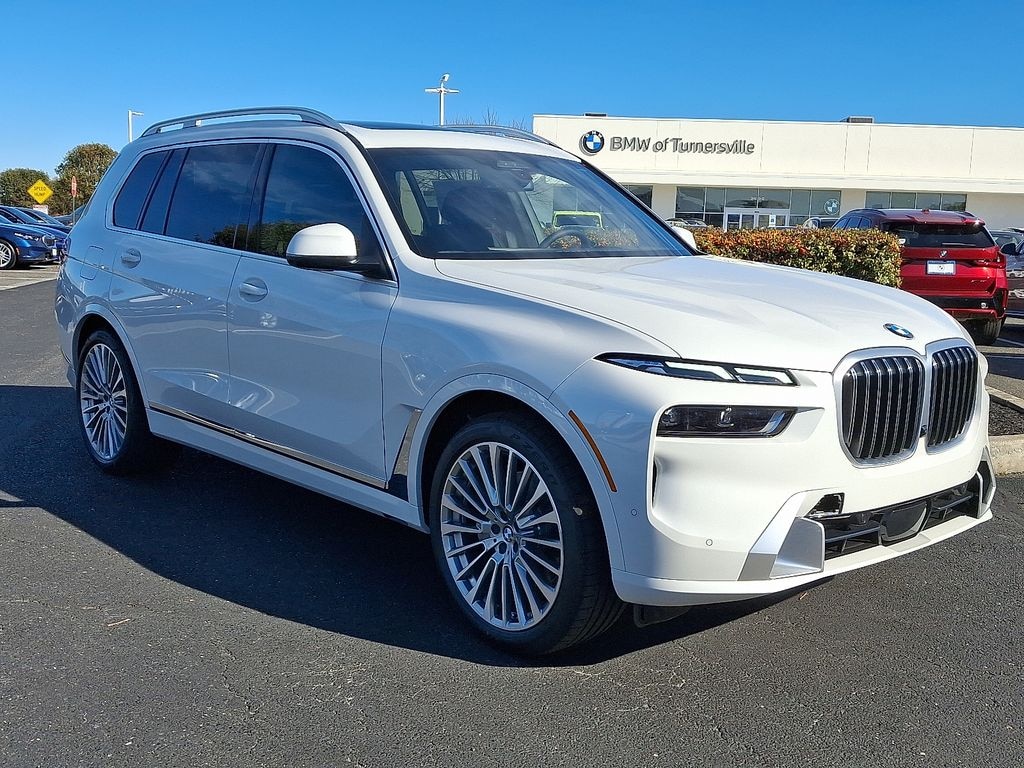 New 2026 BMW X7 xDrive40i SUV