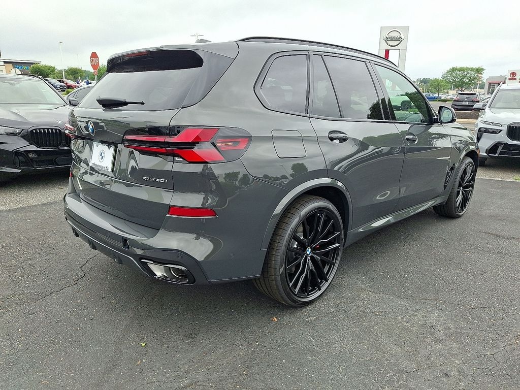 New 2026 BMW X5 xDrive40i SUV