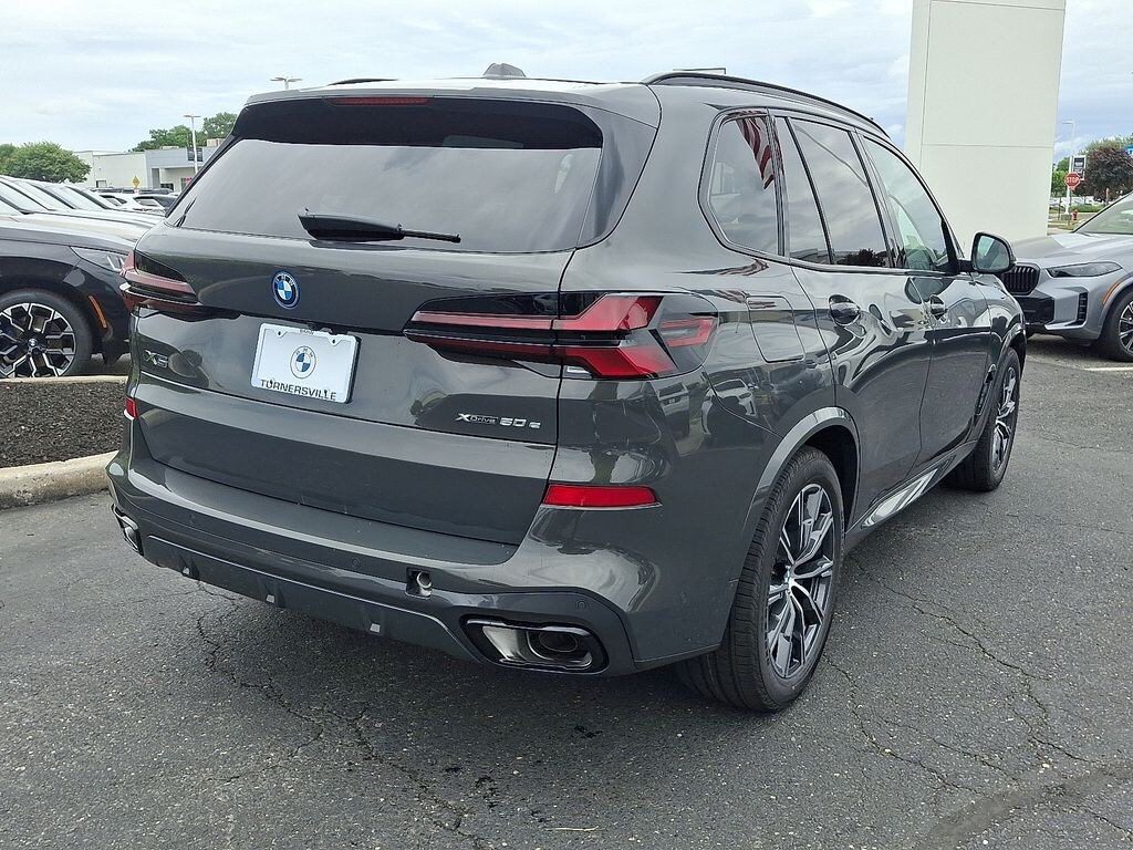 New 2026 BMW X5 PHEV xDrive50e SUV