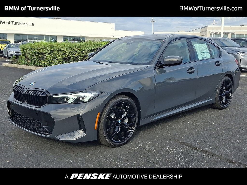New 2026 BMW 330i xDrive Sedan