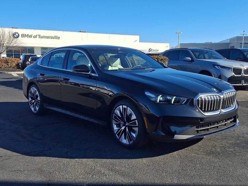 New 2026 BMW 530i xDrive Sedan