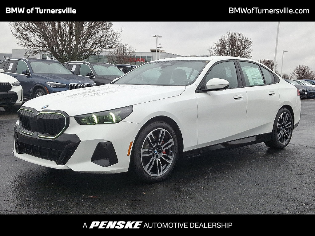 Used 2026 BMW 530i xDrive Sedan