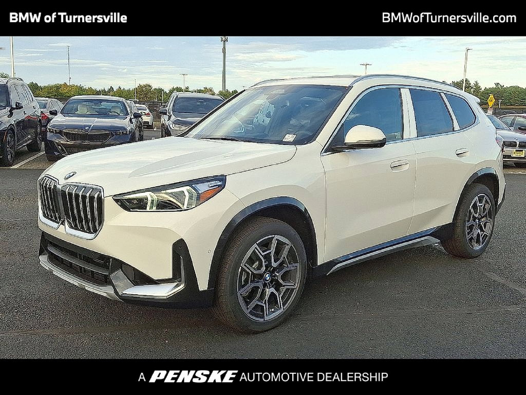 2026 BMW X1 28i