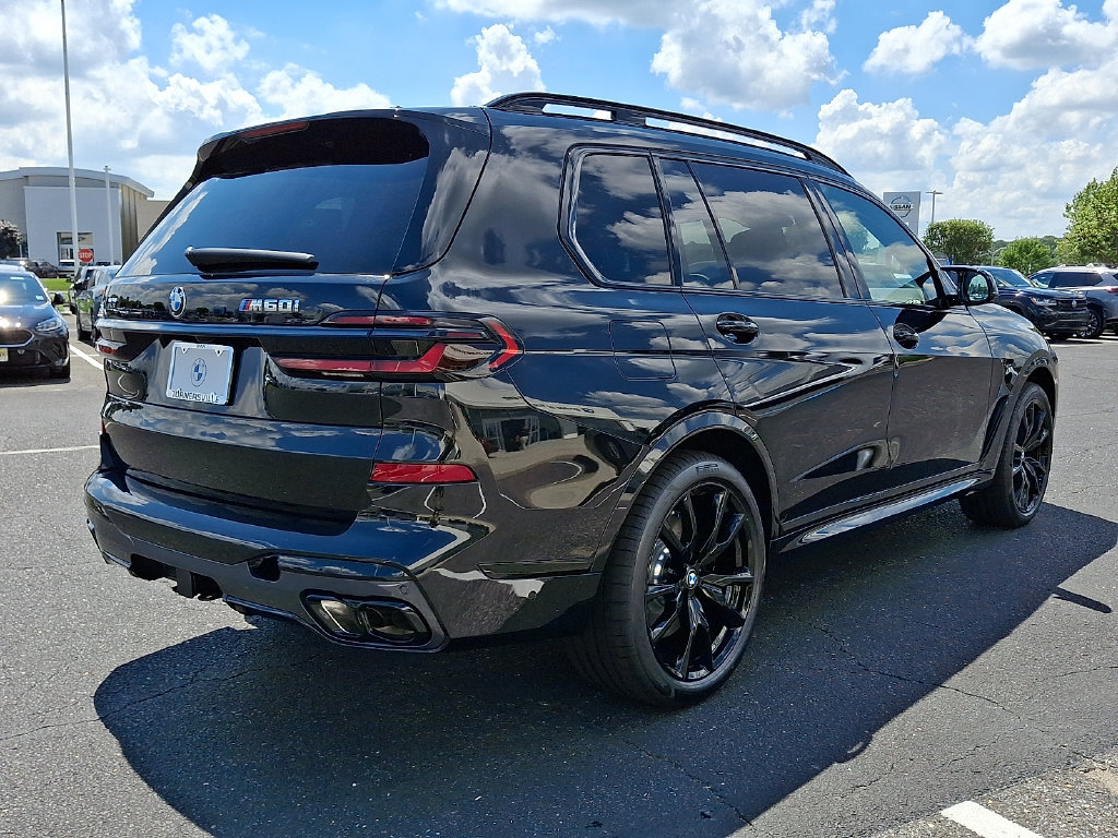 New 2027 BMW X7 M60i SUV