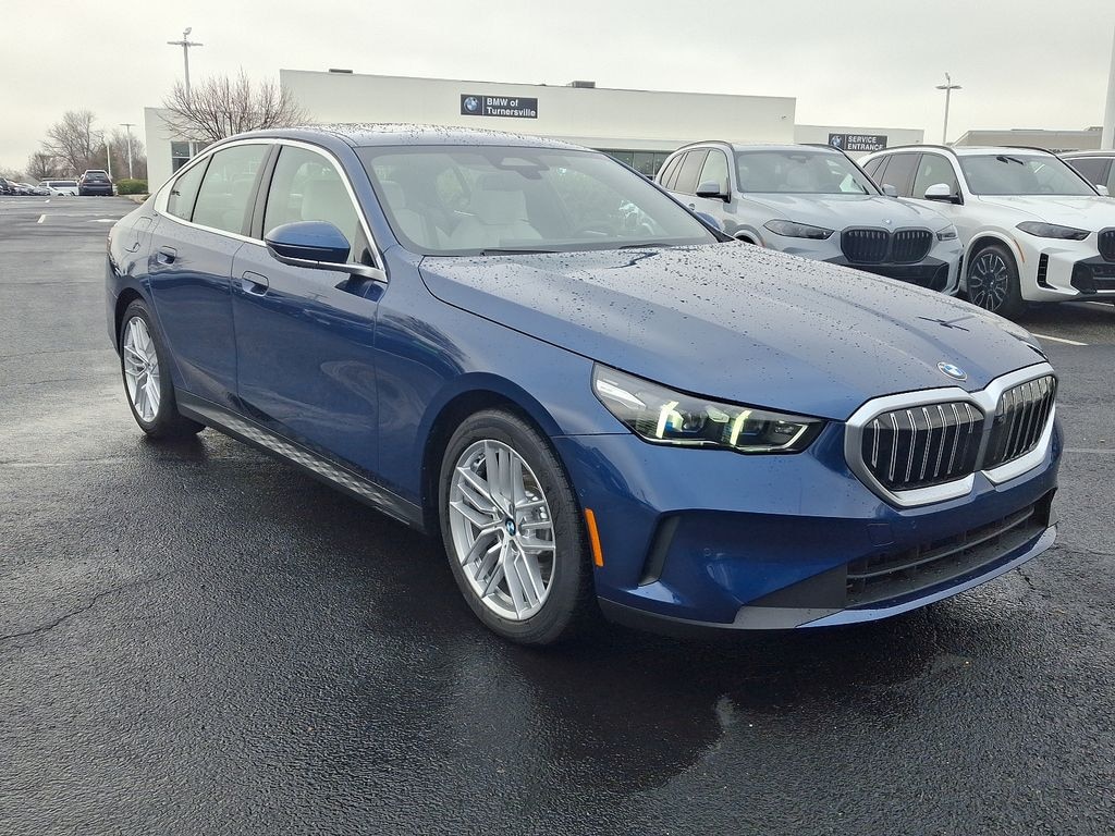 Certified 2025 BMW 530i xDrive Sedan