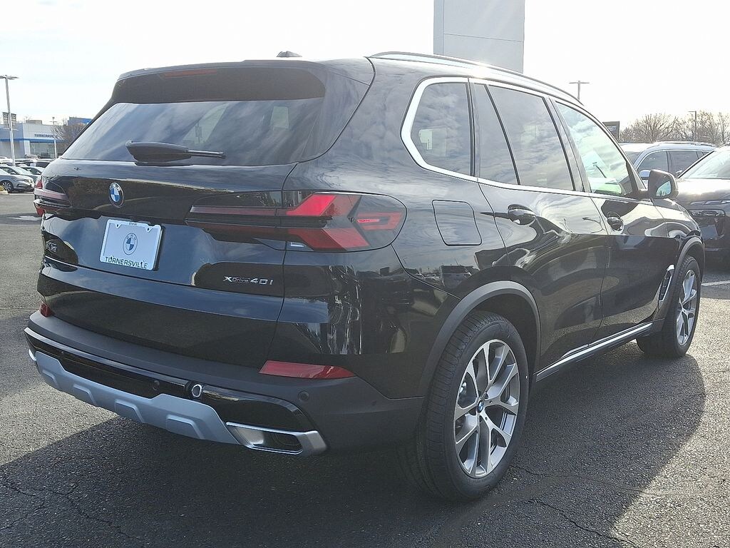 New 2026 BMW X5 xDrive40i SUV