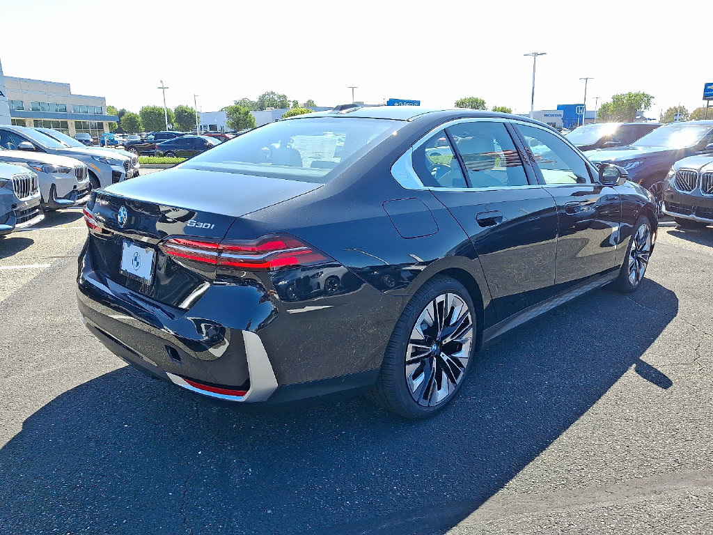 New 2027 BMW 530i xDrive Sedan