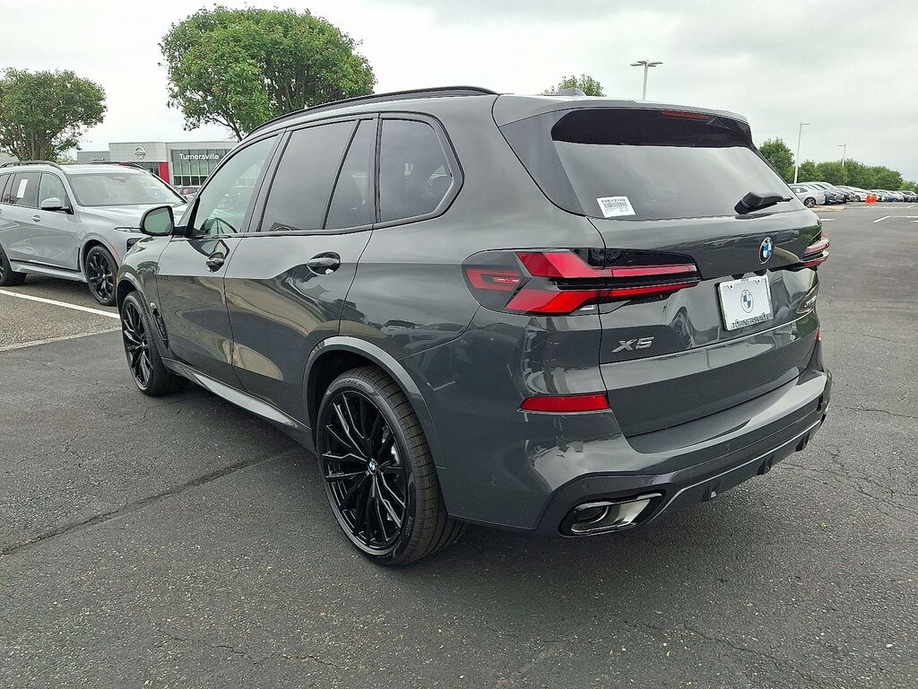 New 2026 BMW X5 xDrive40i SUV