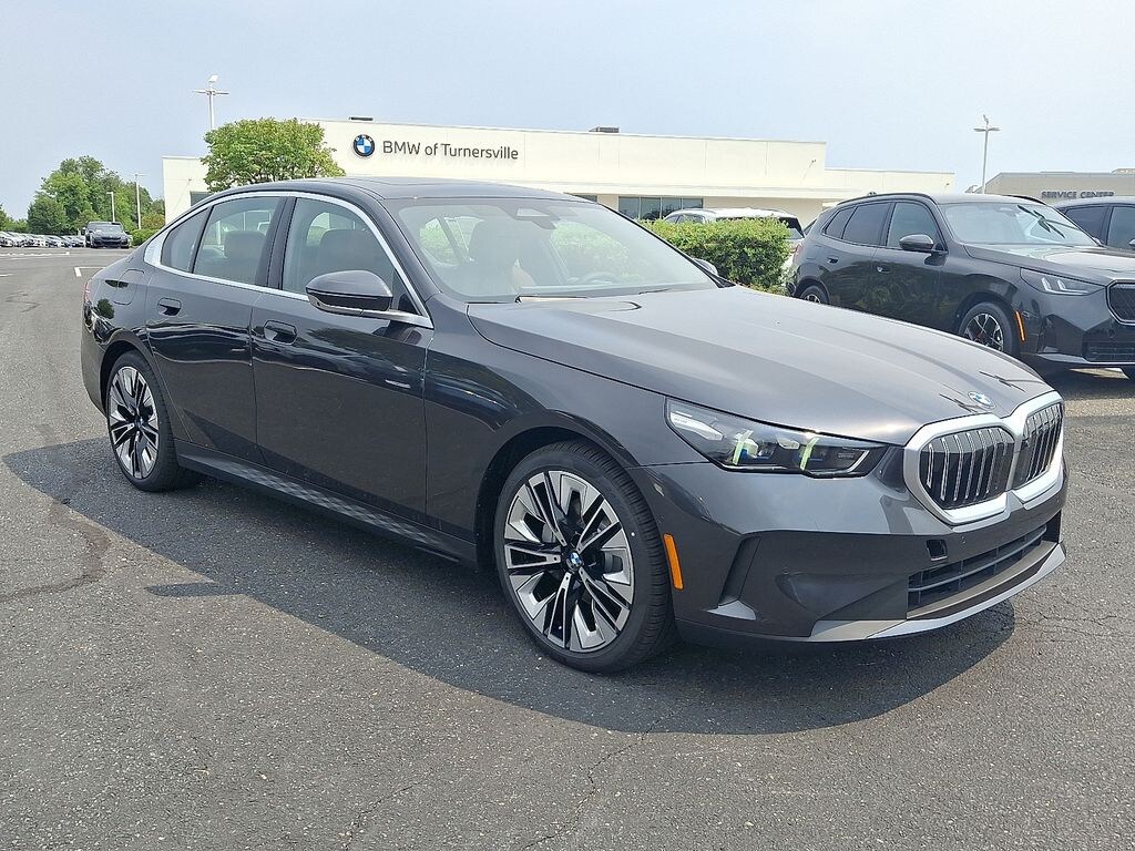 New 2027 BMW 530i xDrive Sedan