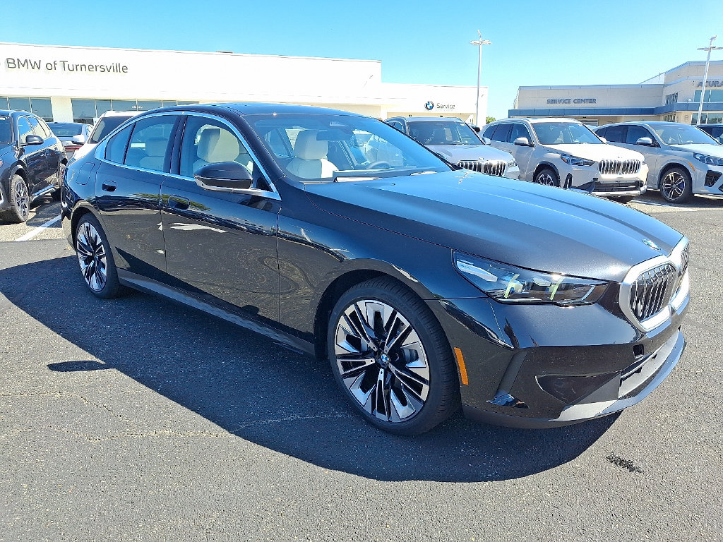 New 2027 BMW 530i xDrive Sedan