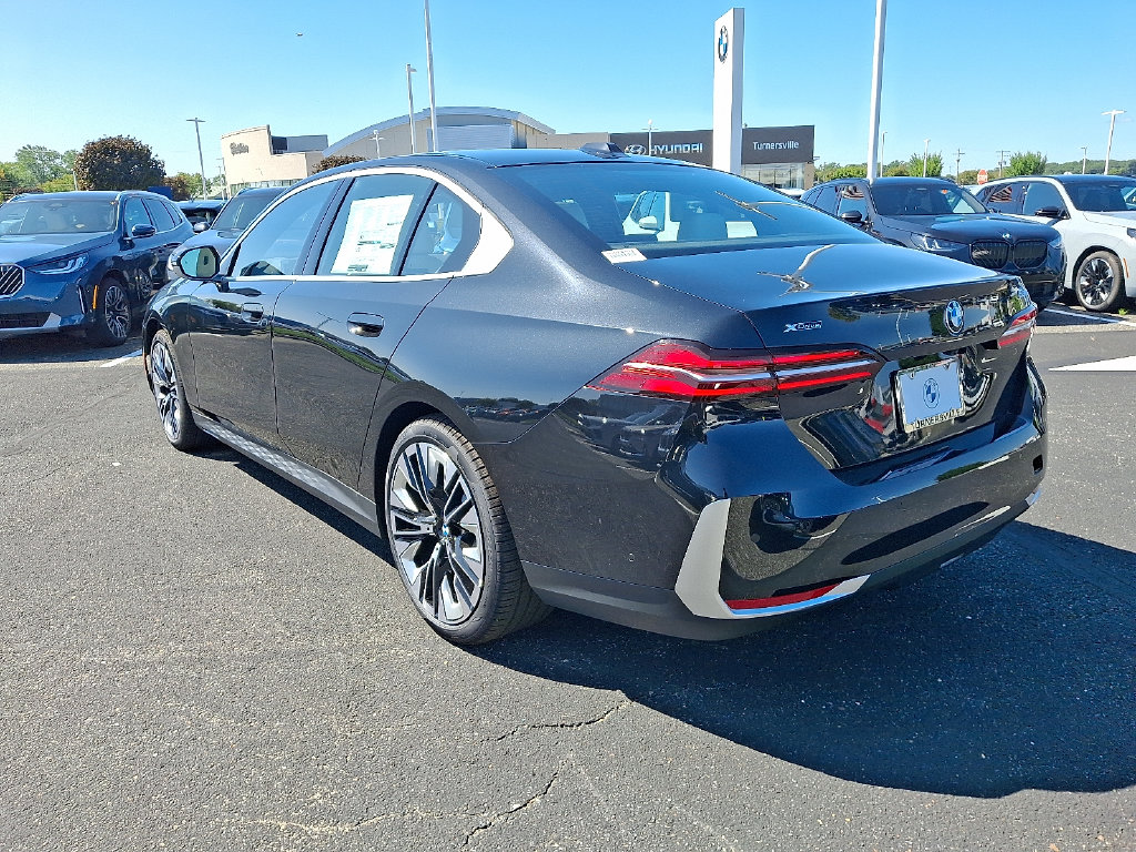 New 2027 BMW 530i xDrive Sedan