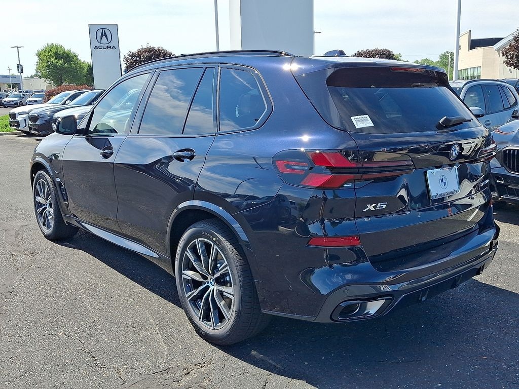 New 2026 BMW X5 PHEV xDrive50e SUV