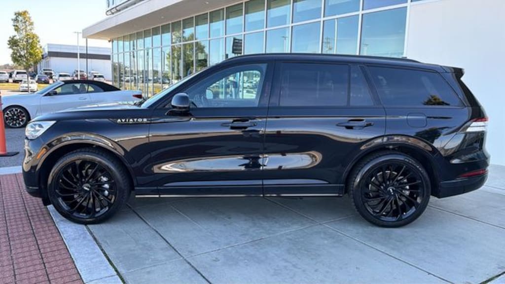Used 2023 Lincoln Aviator Reserve SUV
