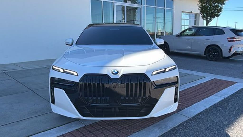 Used 2023 BMW 7 Series 760i xDrive Sedan